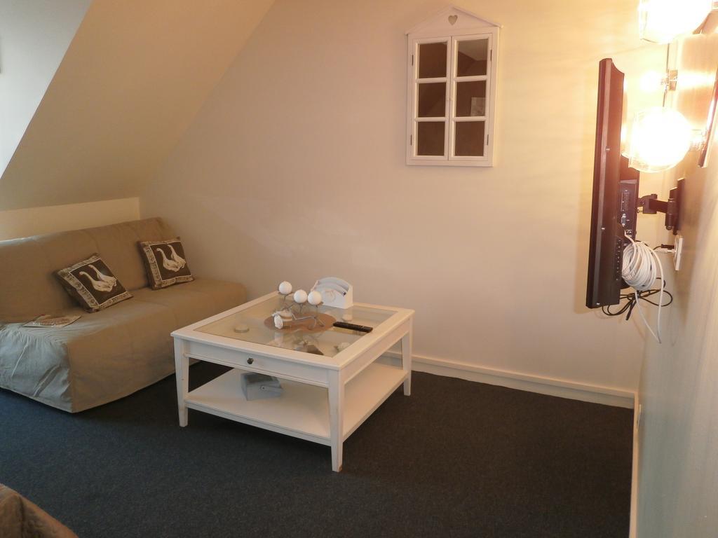 Apartamento Escapade Au Coeur De Honfleur Avec Parking Prive Et Vue Panoramique Habitación foto